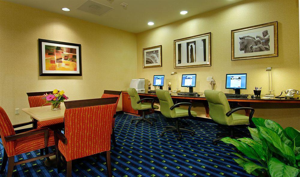 Springhill Suites Dulles Airport Стерлинг Экстерьер фото