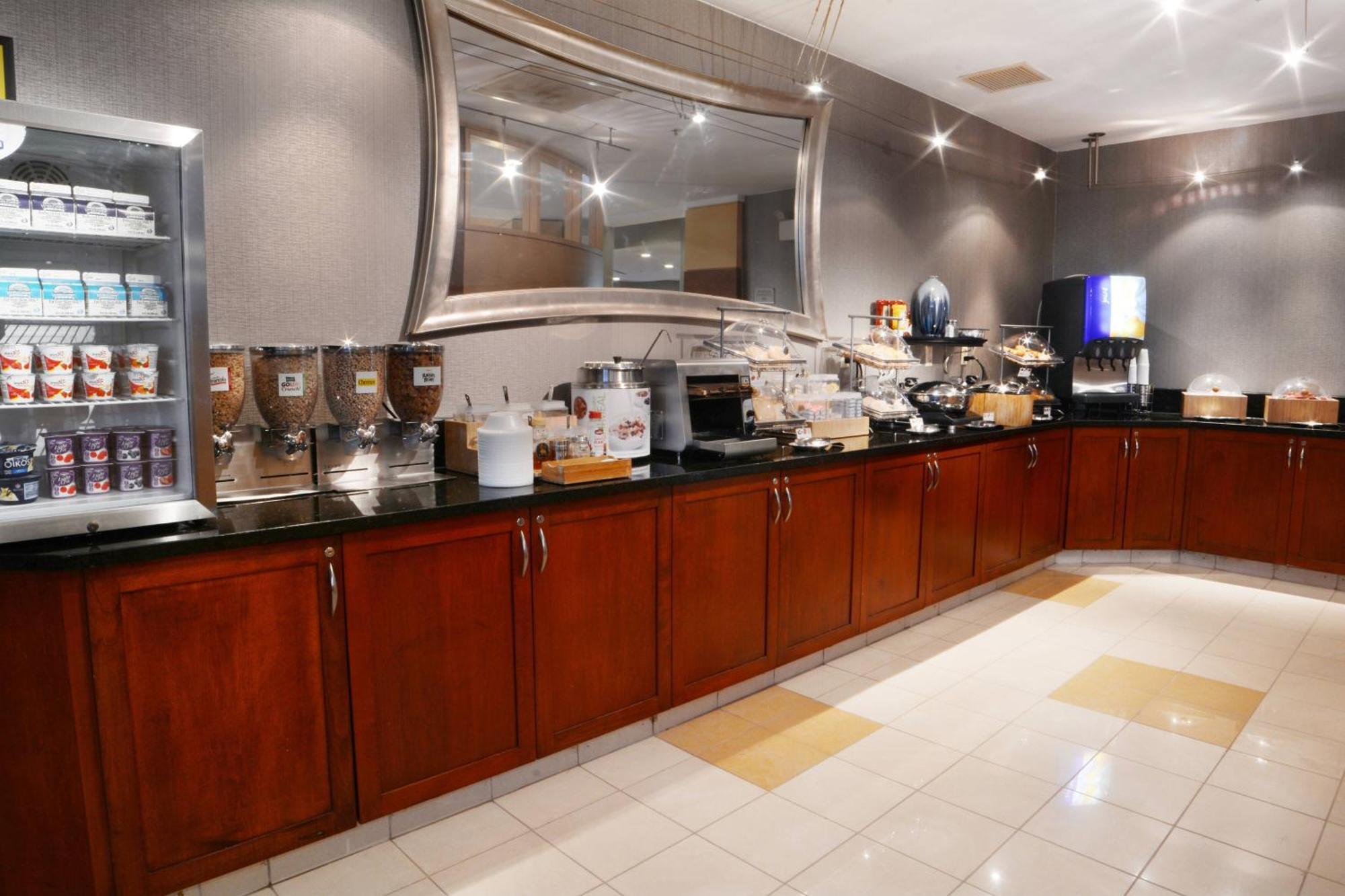 Springhill Suites Dulles Airport Стерлинг Экстерьер фото