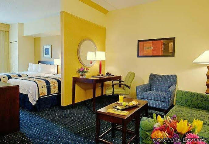 Springhill Suites Dulles Airport Стерлинг Экстерьер фото